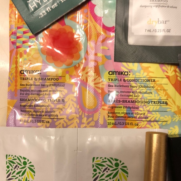 HUGE SAMPLES LOT - Picture 4 of 6